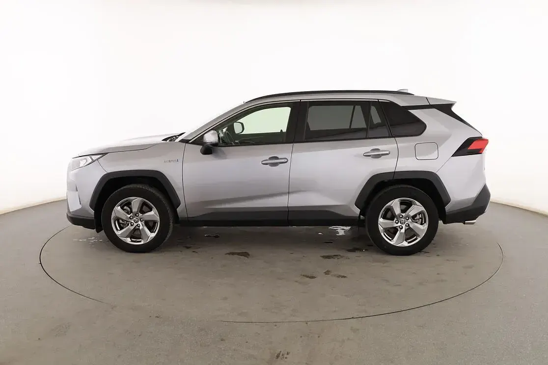Usado Toyota RAV4 Hybrid Advance 218 CV (160 kW) 2021 Gris SUV