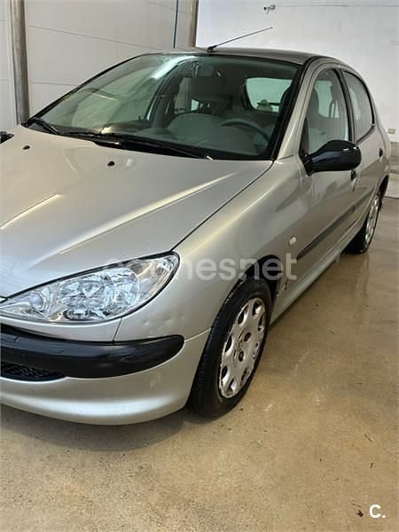 Gris / plata Usado 2005 Peugeot 206 Berlina | 1800 € (Super precio) - Imagen 1/4