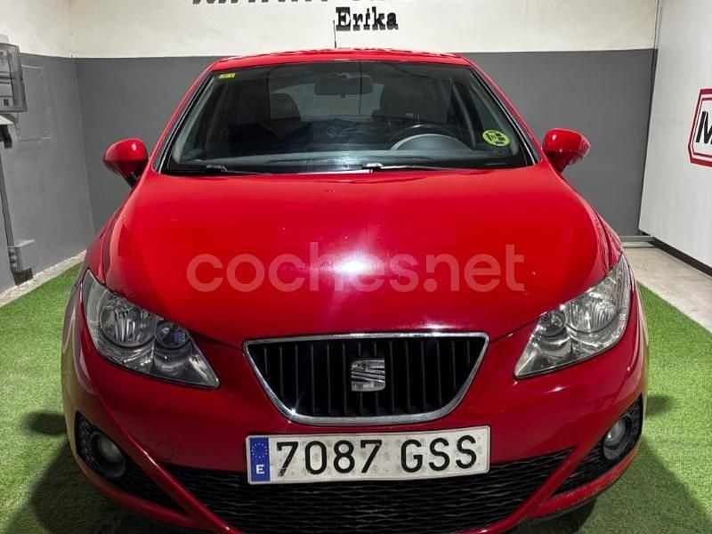 Usado Seat Ibiza Sport 105 CV (77 kW) 2010 Rojo Berlina