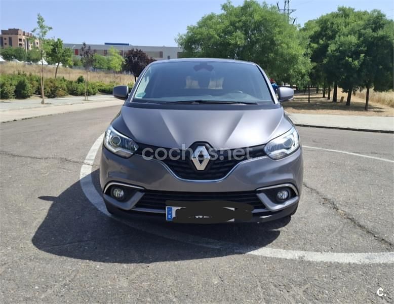 Usado Renault Scénic IV Edition One 130 CV (95 kW) 2017 Gris / plata Monovolumen