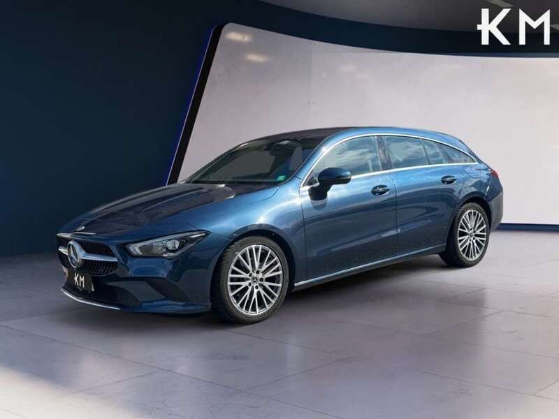 Azul Usado 2021 Mercedes CLA200 Shooting Brake Familiar | 22.500 € - Imagen 1/4