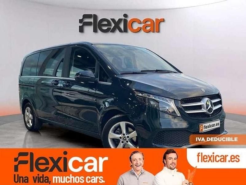 Verde Usado 2023 Mercedes V220 Avantgarde Monovolumen | 47.990 € (Super precio) - Imagen 1/4