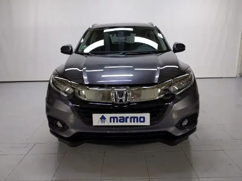 Usado Honda HR-V Executive 130 CV (95 kW) 2019 Gris / plata SUV