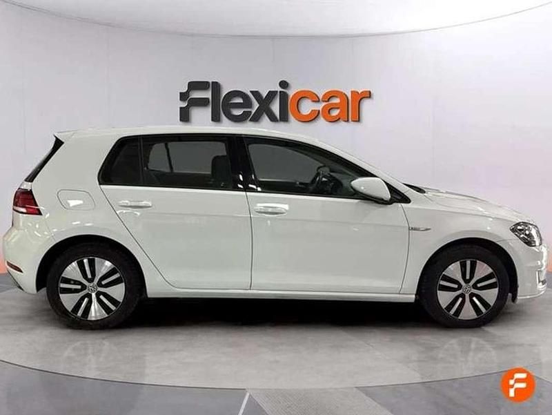 Usado VW e-Golf 100 kW (136 CV) 2018 Blanco Utilitario