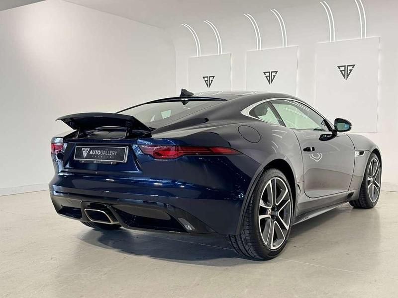 Usado Jaguar F-Type R-Dynamic 300 CV (220 kW) 2022 Azul Coupe