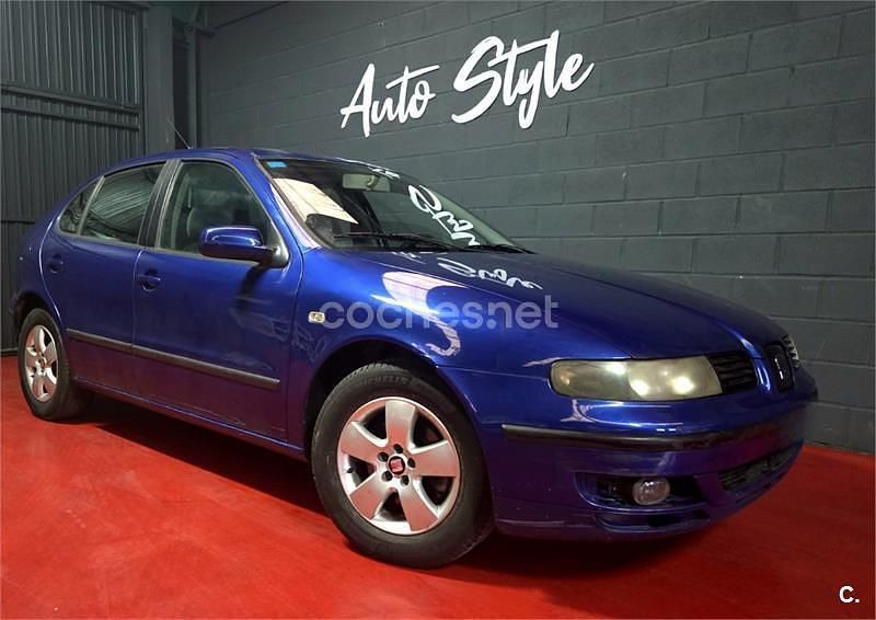 Azul Usado 2001 Seat Leon Berlina | 2990 € (Precio justo) - Imagen 1/4