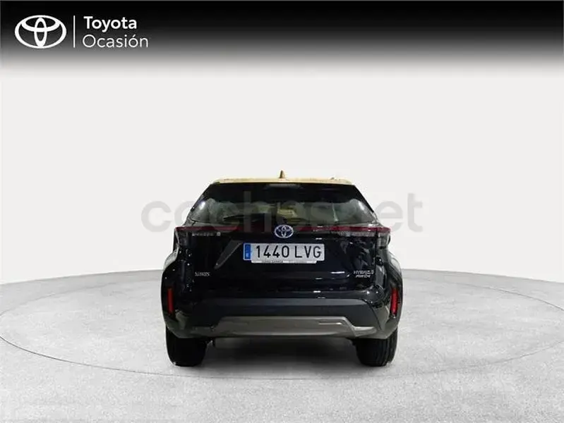 Usado Toyota Yaris Cross Style 116 CV (85 kW) 2021 Negro SUV