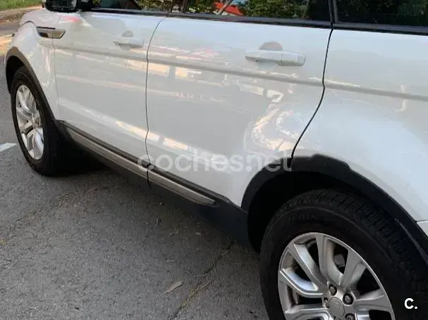 Usado Land Rover Range Rover evoque Pure 150 CV (110 kW) 2015 Blanco SUV