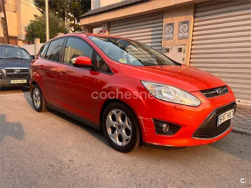 Usado Ford C-MAX Trend 115 CV (84 kW) 2012 Naranja Monovolumen
