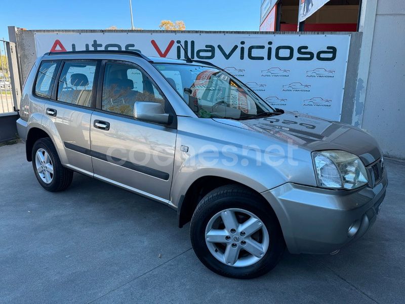 Beige Usado 2007 Nissan X-Trail XE SUV | 6500 € - Imagen 1/4
