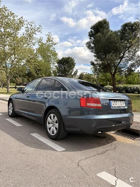 Usado Audi A6 225 CV (165 kW) 2006 Azul Familiar