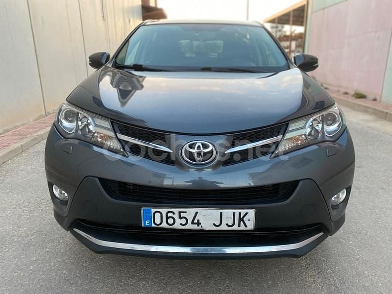 Gris / plata Usado 2015 Toyota RAV4 Active SUV | 15.700 € (Buen precio) - Imagen 1/4