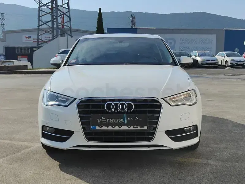 Usado Audi A3 110 CV (80 kW) 2016 Blanco Berlina