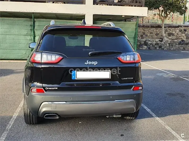 Usado Jeep Cherokee Limited 195 CV (143 kW) 2020 Negro SUV