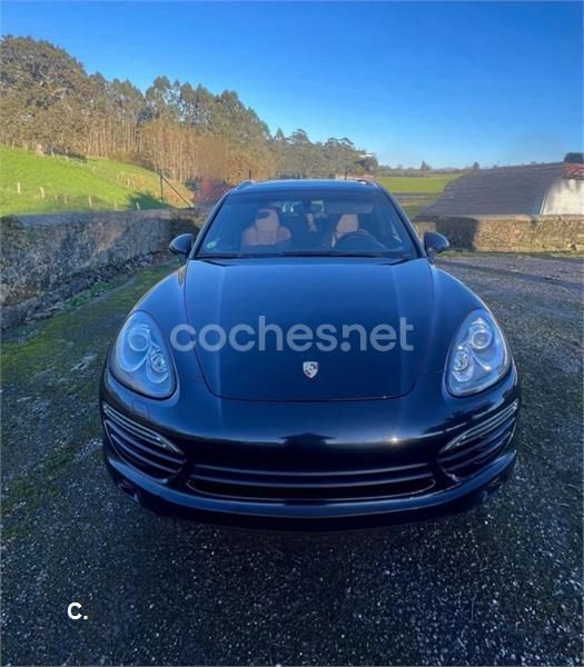 Negro Usado 2011 Porsche Cayenne SUV | 19.850 € (Un poco caro) - Imagen 1/4