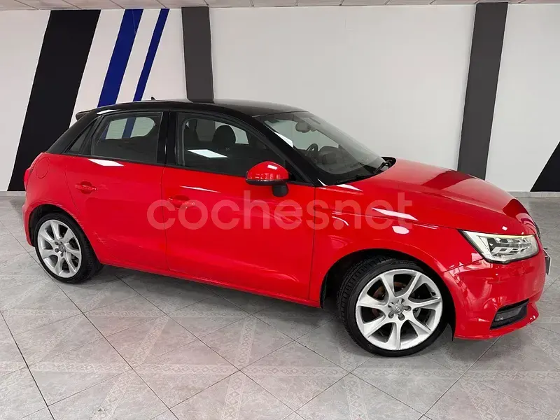 Usado Audi A1 Sportback 90 CV (66 kW) 2015 Rojo Utilitario