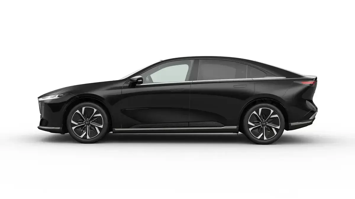 Nieuw Mazda 6e Takumi-Line 189 kW (258 PK) 2026 Zwart Sedan