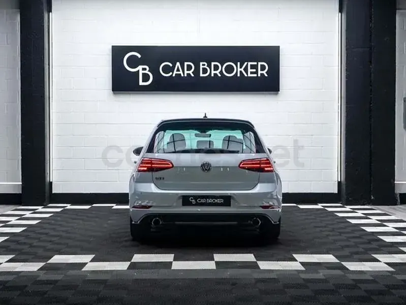 Usado VW Golf VII GTI 230 CV (169 kW) 2017 Blanco Berlina