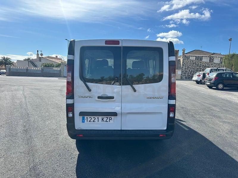 Usado Renault Trafic LIMITED 120 CV (88 kW) 2019 Blanco Monovolumen
