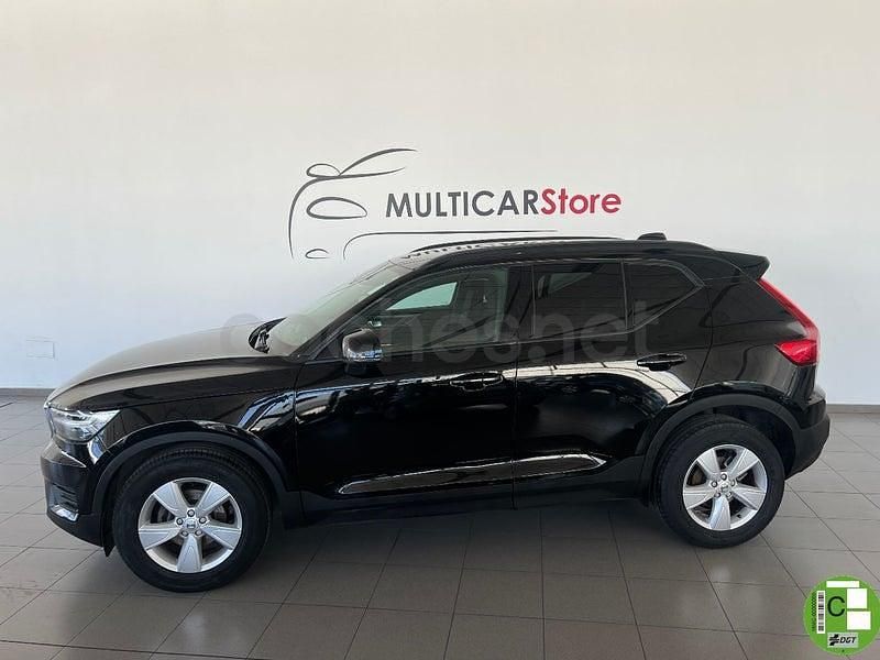 Usado Volvo XC40 Momentum 156 CV (114 kW) 2019 Negro SUV
