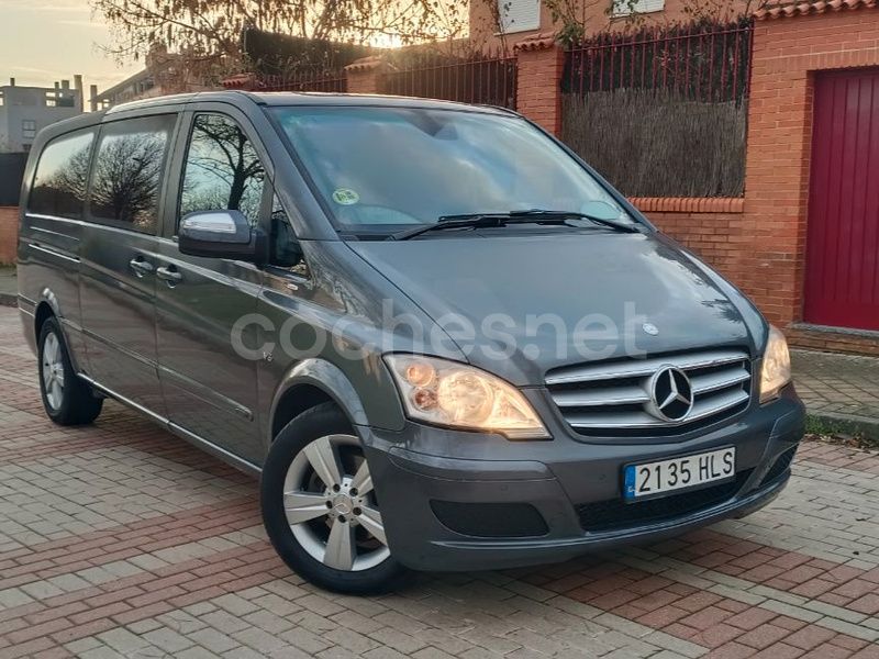 Gris / plata Usado 2012 Mercedes Viano Edition Monovolumen | 12.995 € (Precio justo) - Imagen 1/4