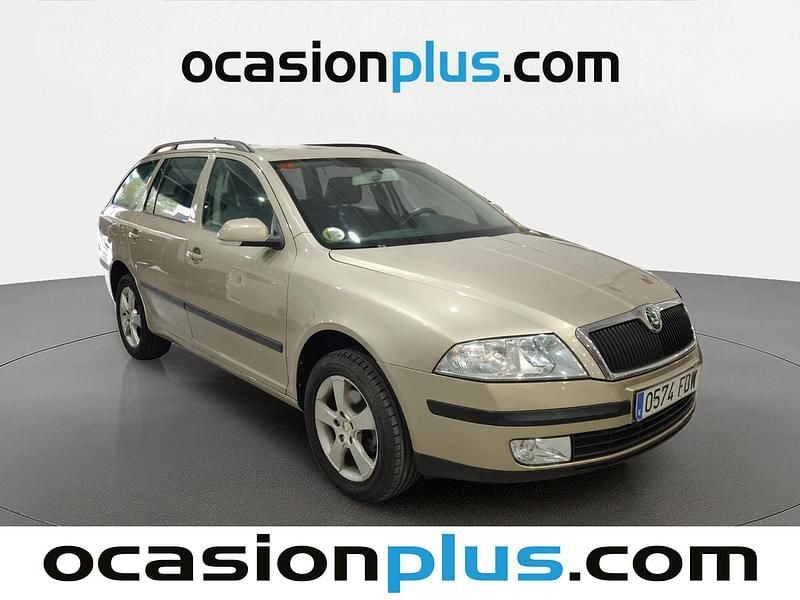 Usado Skoda Octavia 105 CV (77 kW) 2006 Beige Familiar