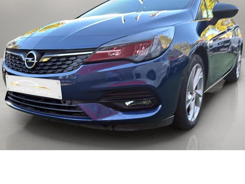 Usado Opel Astra GS Line 110 CV (80 kW) 2020 Azul Berlina