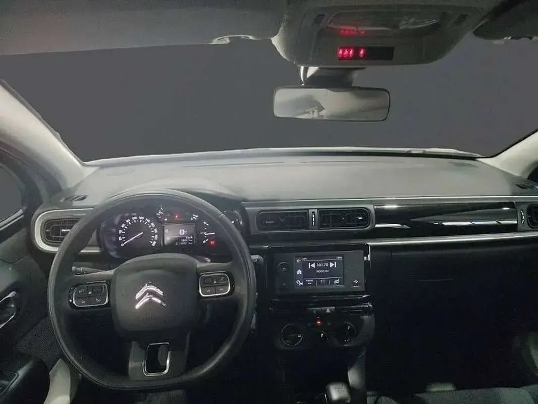 Usado Citroën C3 Live 99 CV (72 kW) 2021 Beige Utilitario