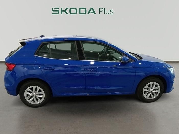 Usado Skoda Fabia Ambition 95 CV (69 kW) 2023 Azul Utilitario