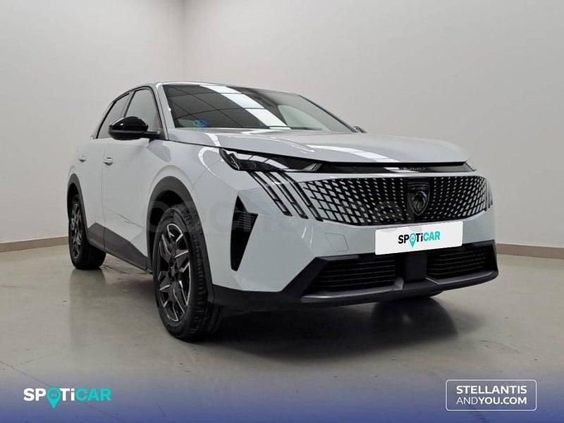 Usado Peugeot 3008 Allure 136 CV (100 kW) 2025 Blanco SUV