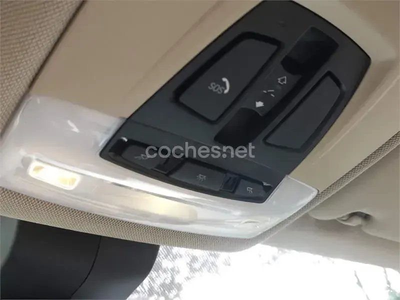 Usado BMW 320 184 CV (135 kW) 2014 Negro Familiar
