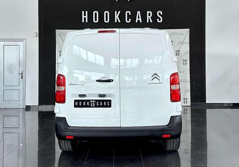 Usado Citroën Jumpy 102 CV (75 kW) 2021 Blanco Monovolumen