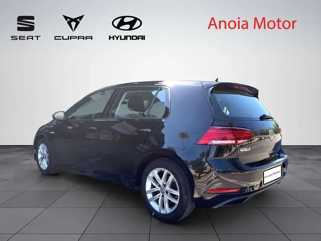 Usado VW Golf VIII Edition 131 CV (96 kW) 2020 Negro Utilitario
