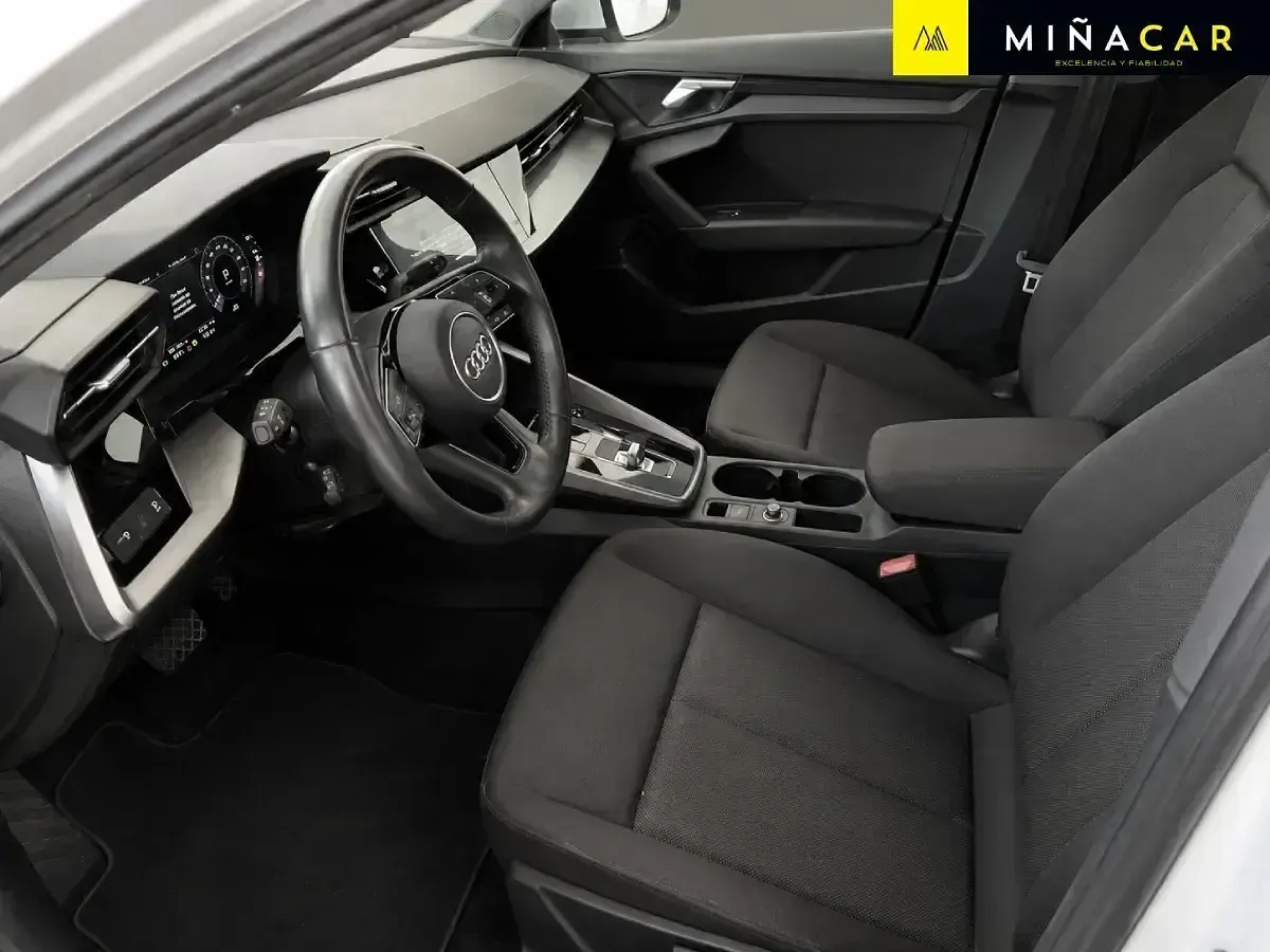 Usado Audi A3 Advanced Plus 150 CV (110 kW) 2023 Blanco Berlina