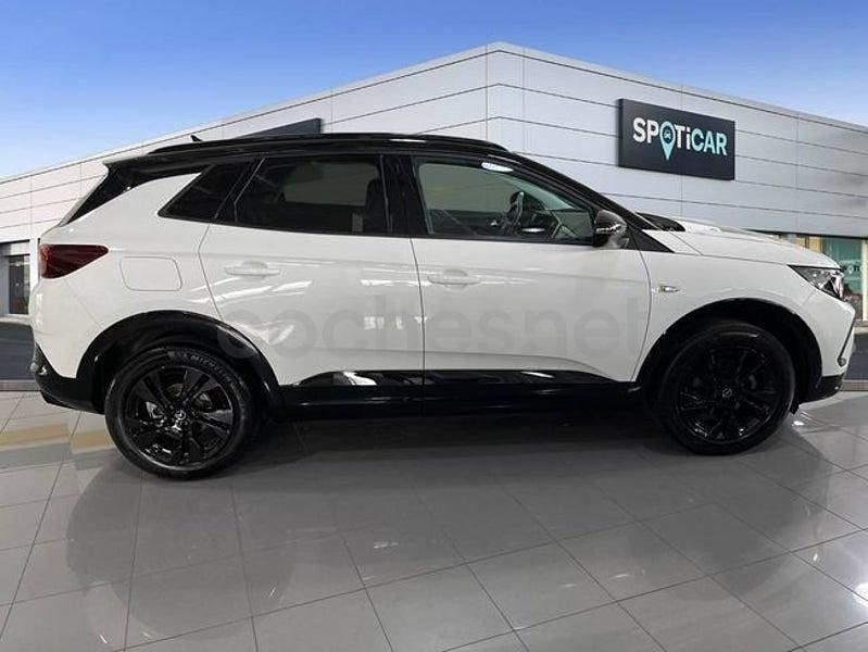 Usado Opel Grandland X GS Line 130 CV (95 kW) 2022 Blanco SUV