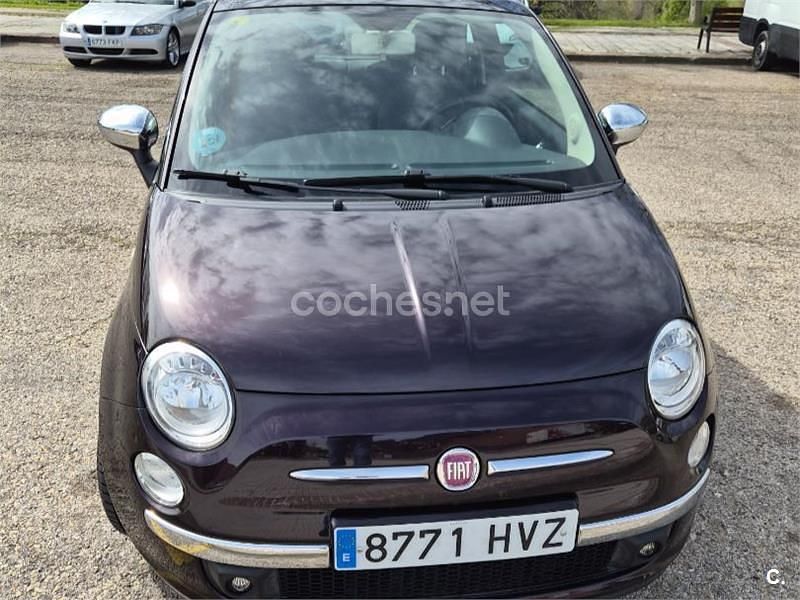 Usado Fiat 500 Lounge 69 HP (50 kW) 2014 Roxo Sedan