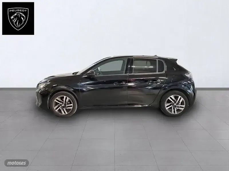 Usado Peugeot 208 Allure 100 CV (73 kW) 2022 Negro Utilitario