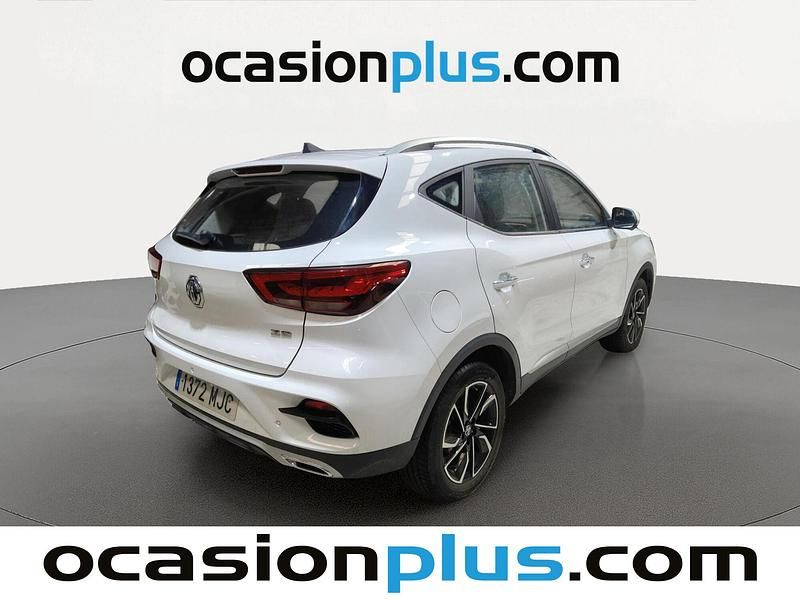 Usado MG ZS Luxury 111 CV (81 kW) 2023 Blanco SUV
