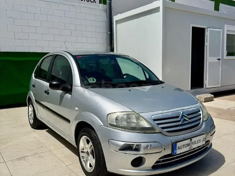 Usado Citroën C3 90 CV (66 kW) 2005 Gris / plata Berlina
