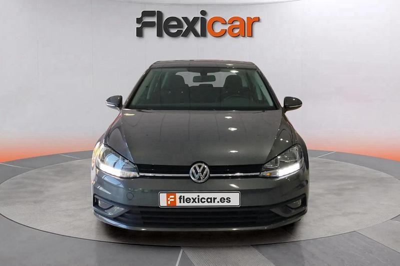 Usado VW Golf VII Edition 115 CV (84 kW) 2020 Gris Berlina