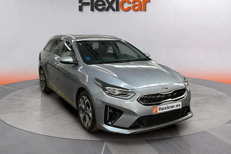 Gris Usado 2021 Kia Ceed GT-Line Familiar | 13.190 € (Buen precio) - Imagen 1/4