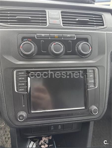 Usado VW Caddy Edition 102 CV (75 kW) 2020 Blanco Monovolumen