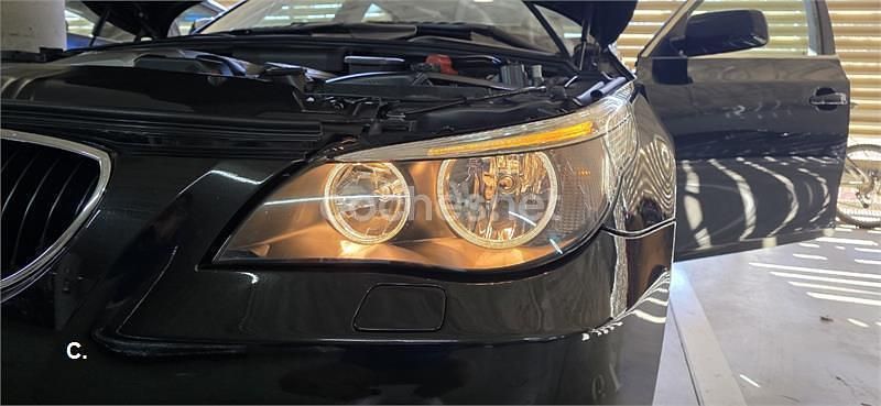 Usado BMW 530 231 CV (169 kW) 2005 Negro Berlina