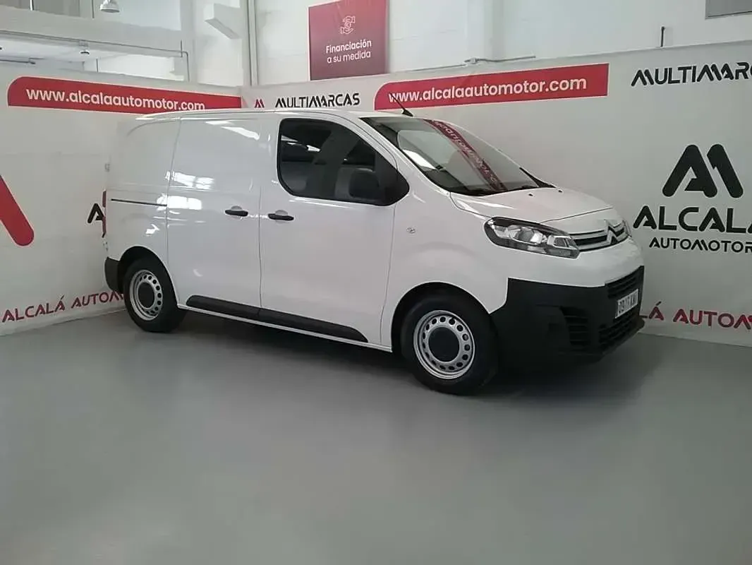 Usado Citroën Jumpy Comfort 116 CV (85 kW) 2018 Blanco Monovolumen