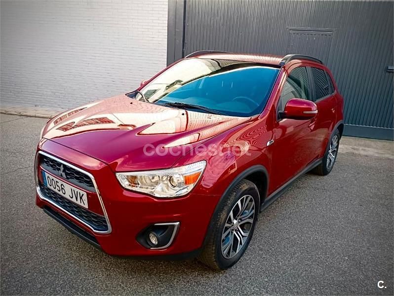Usado Mitsubishi ASX Motion 117 CV (86 kW) 2016 Granate SUV