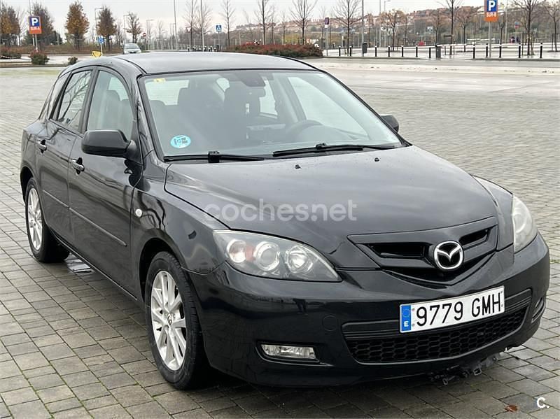 Negro Usado 2009 Mazda 3 Active Berlina | 3200 € (Buen precio) - Imagen 1/4