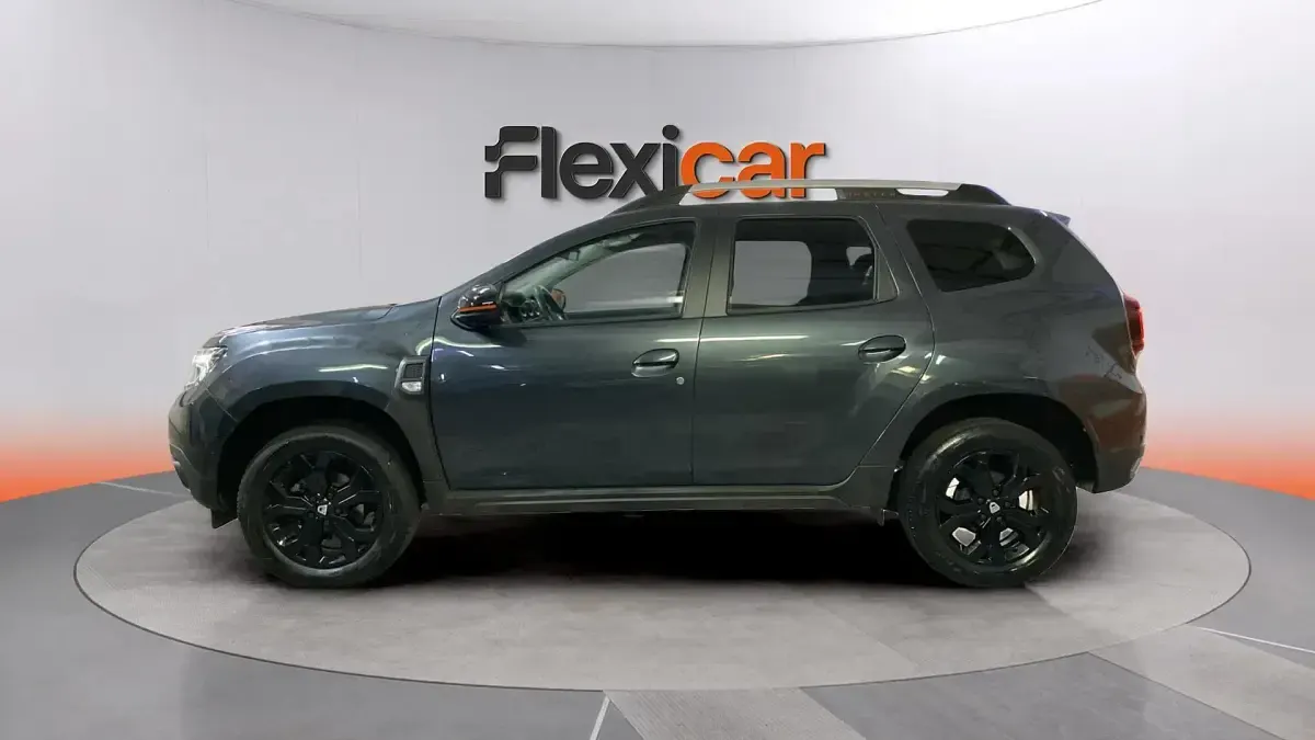 Usado Dacia Duster Extreme 101 CV (74 kW) 2022 Gris SUV