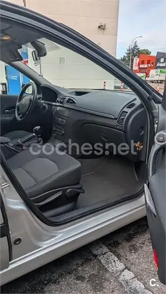 Usado Renault Laguna III Authentique 110 CV (80 kW) 2007 Gris / plata Berlina