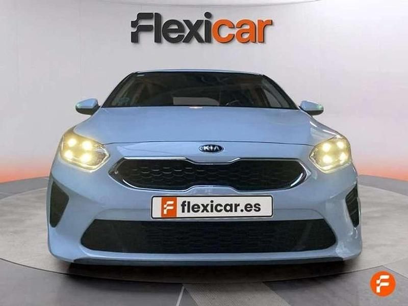 Usado Kia Ceed 120 CV (88 kW) 2020 Blanco Utilitario