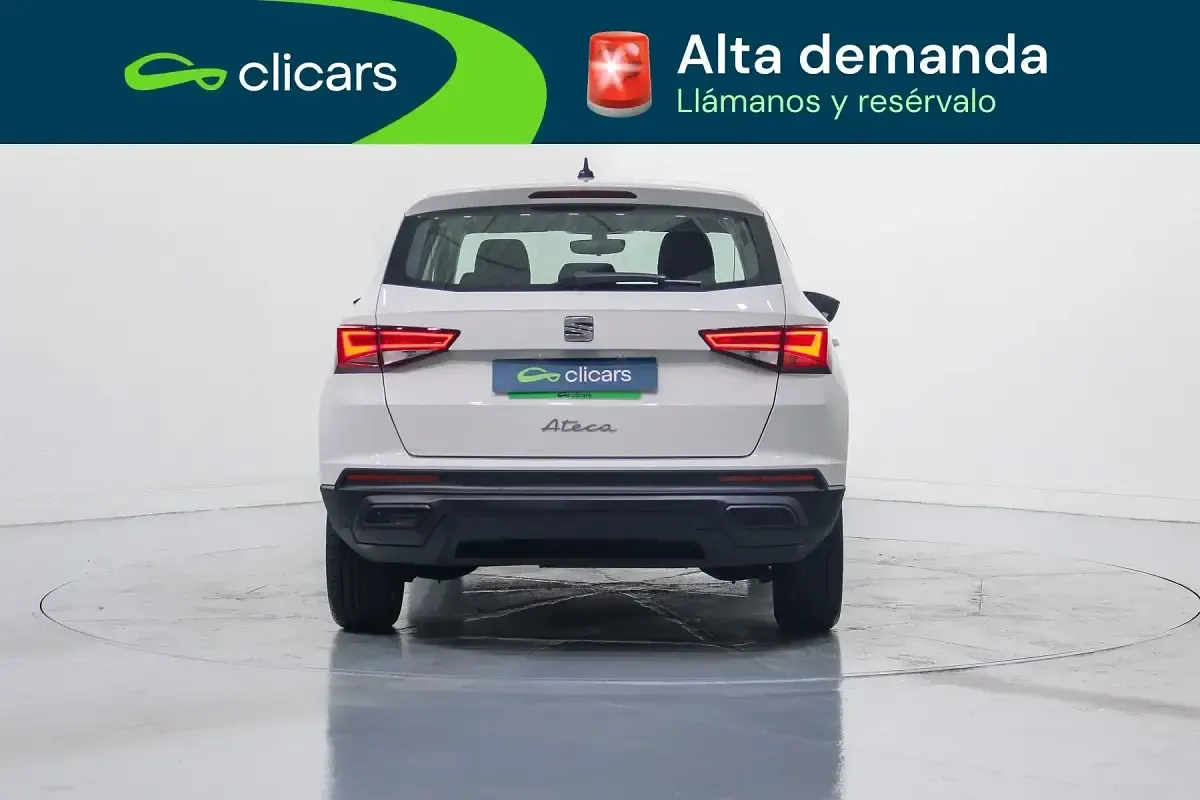 Usado Seat Ateca Reference 116 CV (85 kW) 2022 Blanco SUV